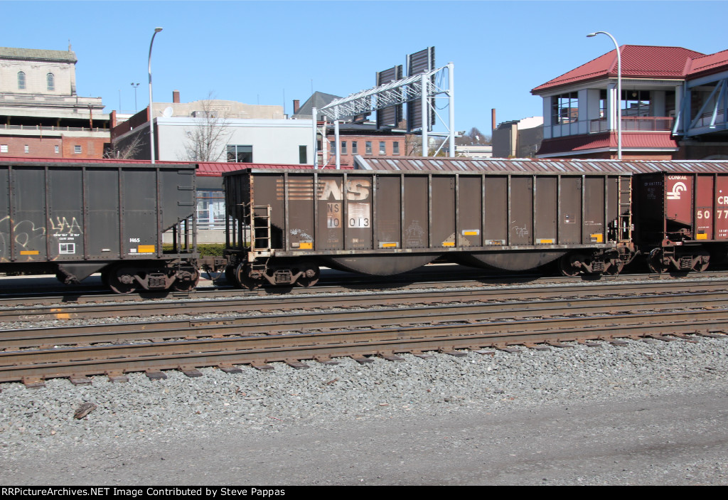 NS 10013